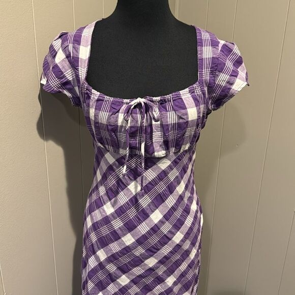 Free Poole Natalya purple/white gingham check babydoll style midi dress. Small. - Picture 2 of 7